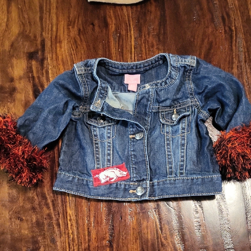 Denim Kids Jacket with Faux Fur Trim ARKANSA RAZORBACK SZ 6-9 MONTH